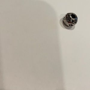 Silver trollbead